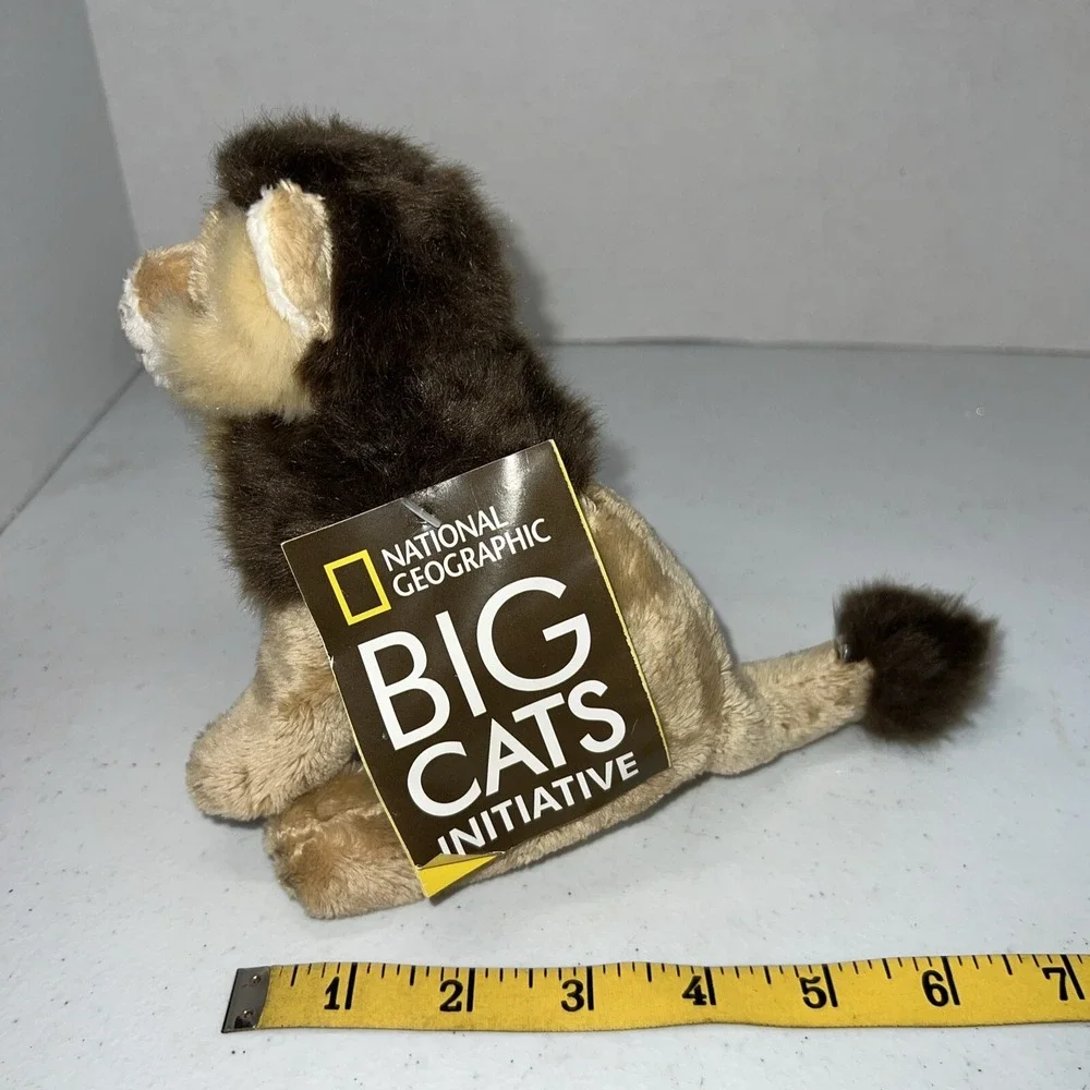 National Geographic Stuffed Animal Plush Lion Lelly Kids Realistic 8